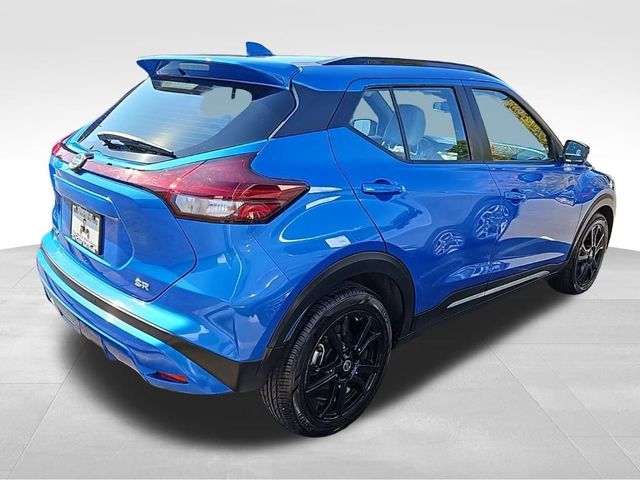 2021 Nissan Kicks SR