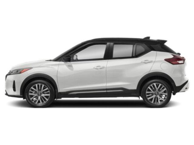 2021 Nissan Kicks SR