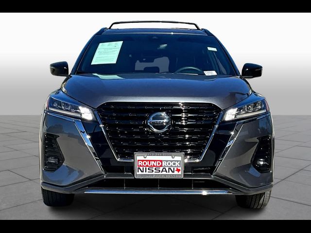 2021 Nissan Kicks SR