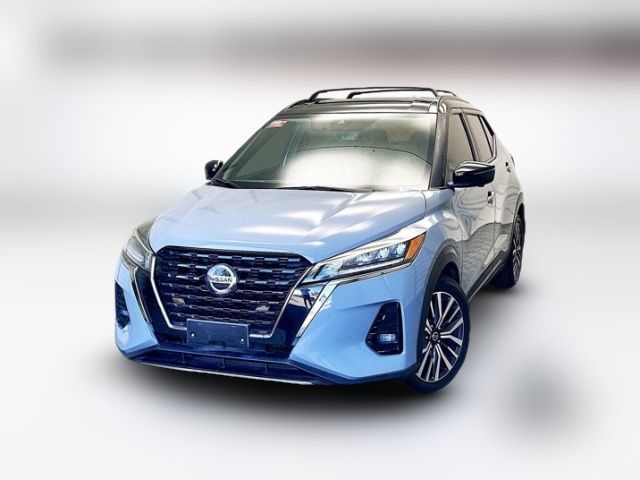 2021 Nissan Kicks SR