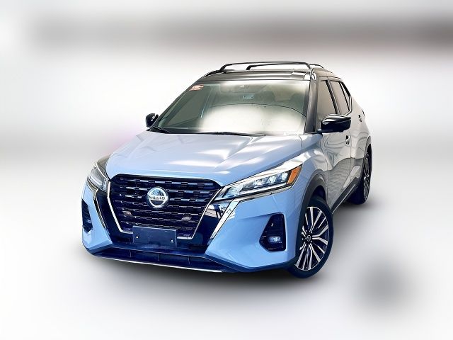 2021 Nissan Kicks SR