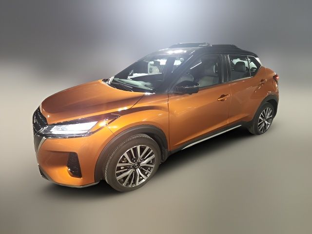 2021 Nissan Kicks SR