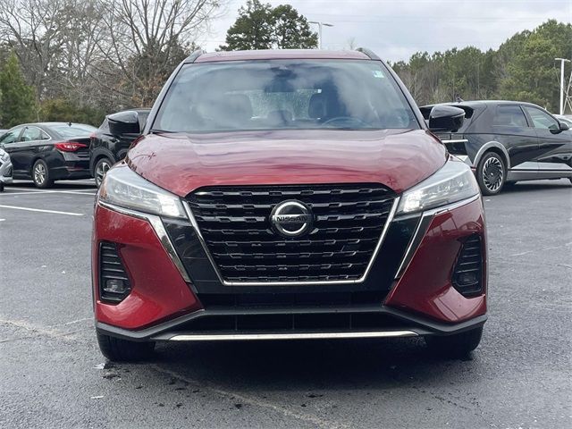 2021 Nissan Kicks SR