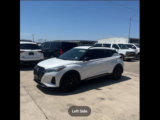 2021 Nissan Kicks SR
