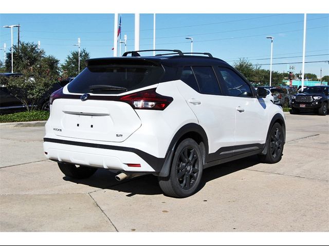 2021 Nissan Kicks SR