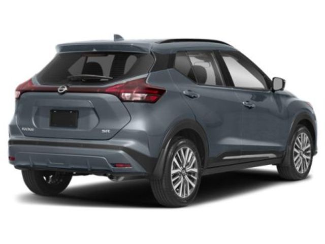 2021 Nissan Kicks SR