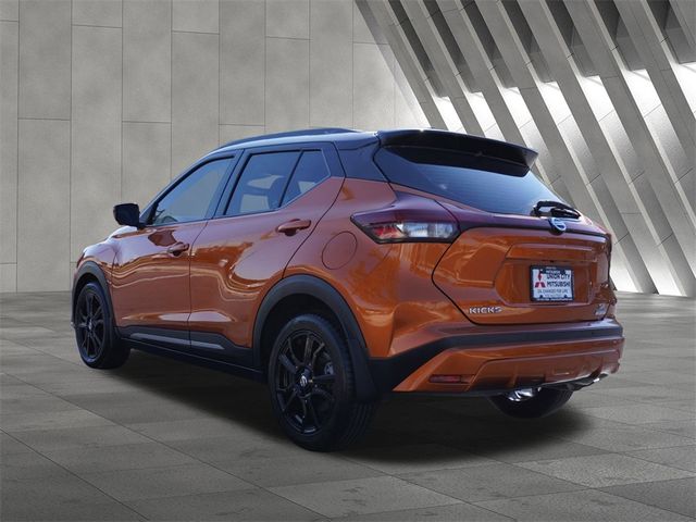 2021 Nissan Kicks SR