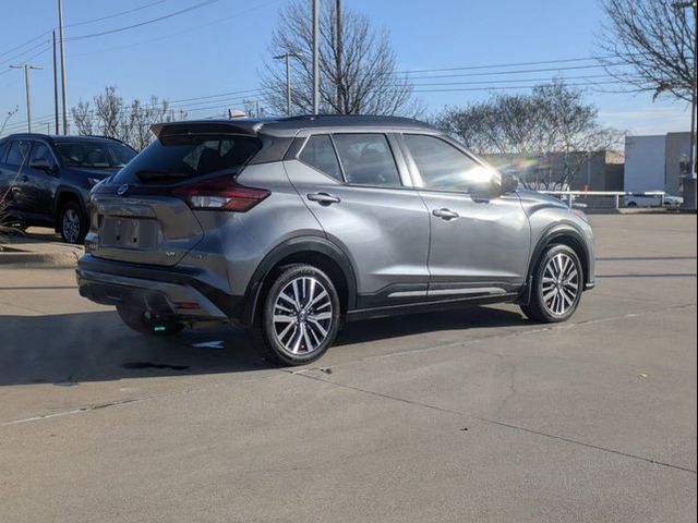 2021 Nissan Kicks SR