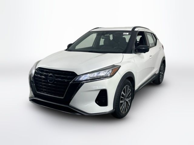2021 Nissan Kicks SR