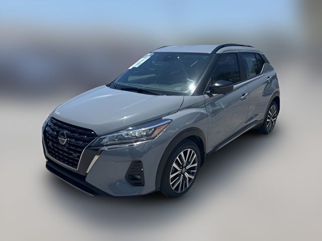 2021 Nissan Kicks SR