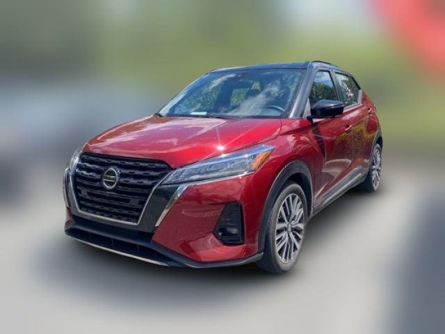2021 Nissan Kicks SR