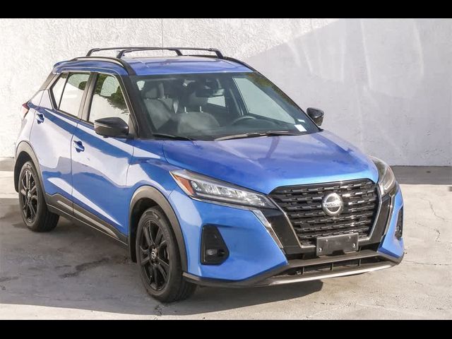 2021 Nissan Kicks SR