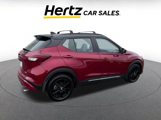 2021 Nissan Kicks SR