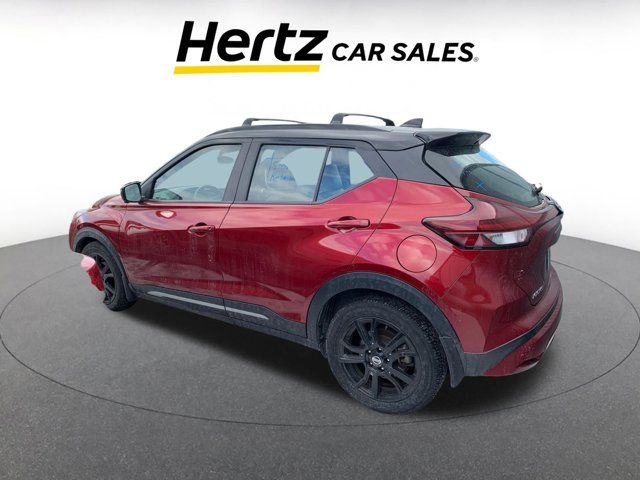 2021 Nissan Kicks SR