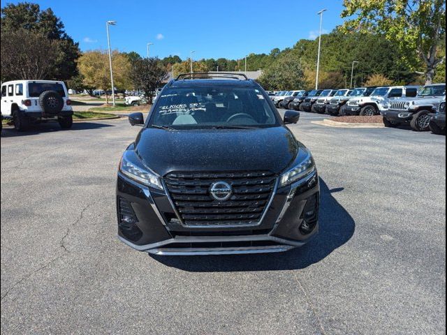 2021 Nissan Kicks SR