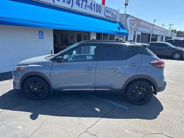 2021 Nissan Kicks SR