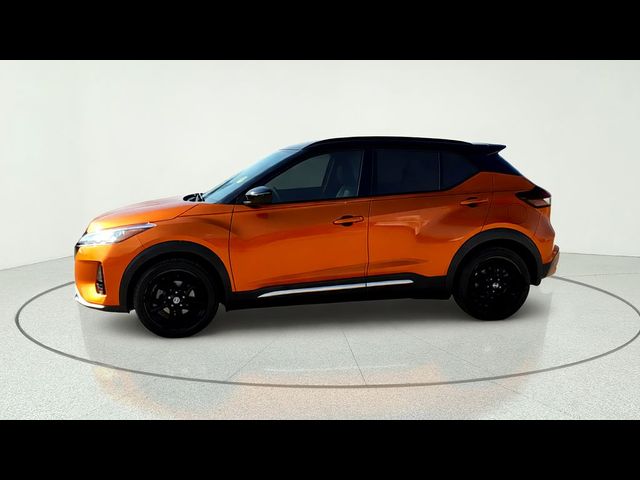 2021 Nissan Kicks SR