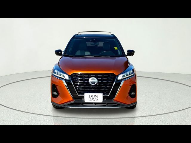 2021 Nissan Kicks SR