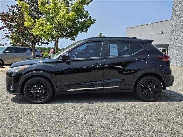 2021 Nissan Kicks SR