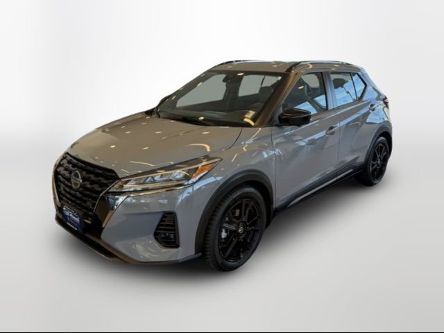 2021 Nissan Kicks SR