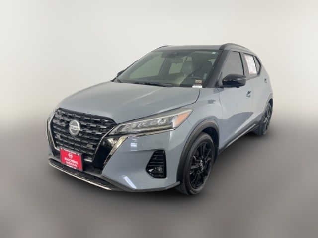 2021 Nissan Kicks SR