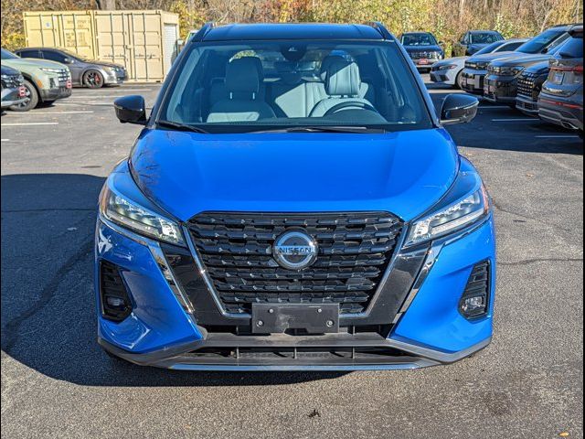 2021 Nissan Kicks SR