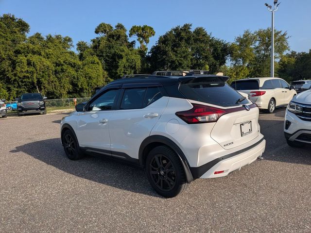 2021 Nissan Kicks SR