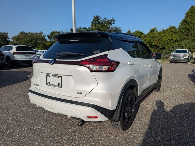 2021 Nissan Kicks SR