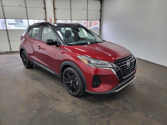 2021 Nissan Kicks SR