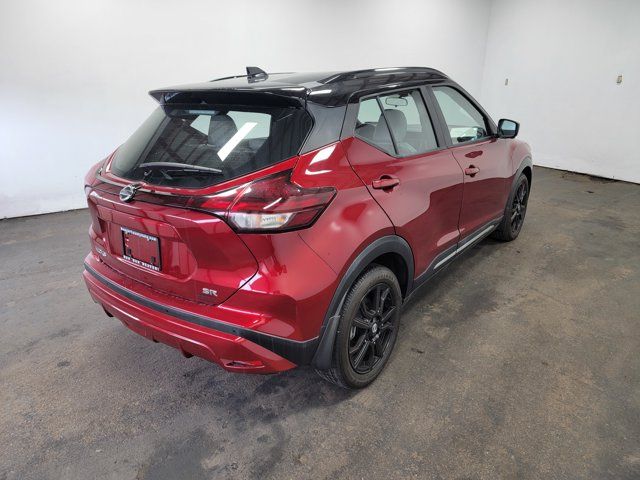 2021 Nissan Kicks SR