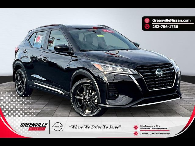 2021 Nissan Kicks SR