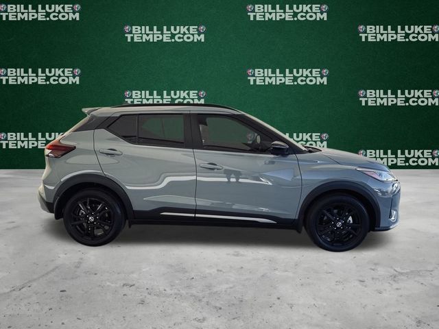 2021 Nissan Kicks SR