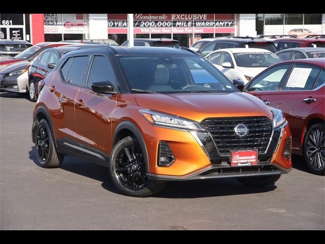 2021 Nissan Kicks SR