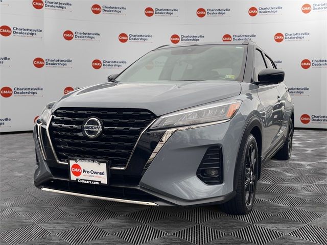 2021 Nissan Kicks SR