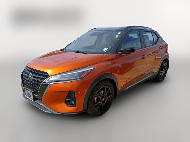 2021 Nissan Kicks SR