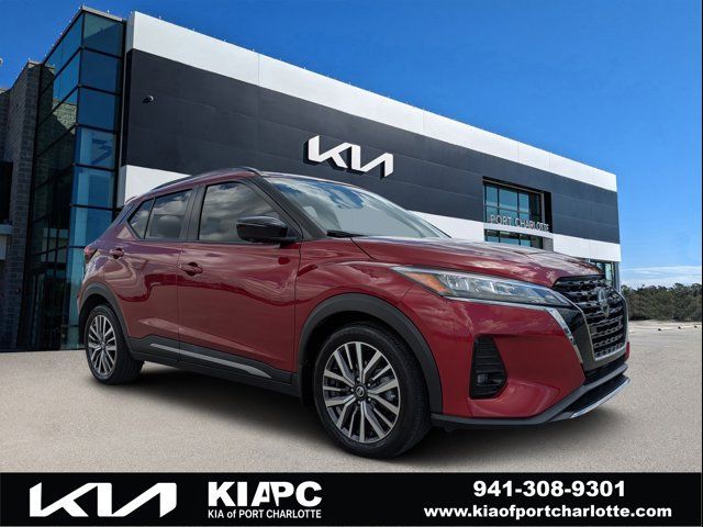 2021 Nissan Kicks SR