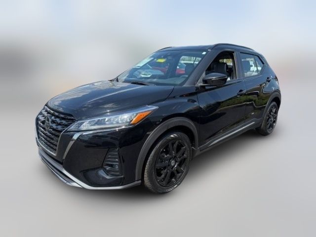 2021 Nissan Kicks SR