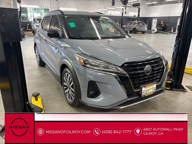 2021 Nissan Kicks SR