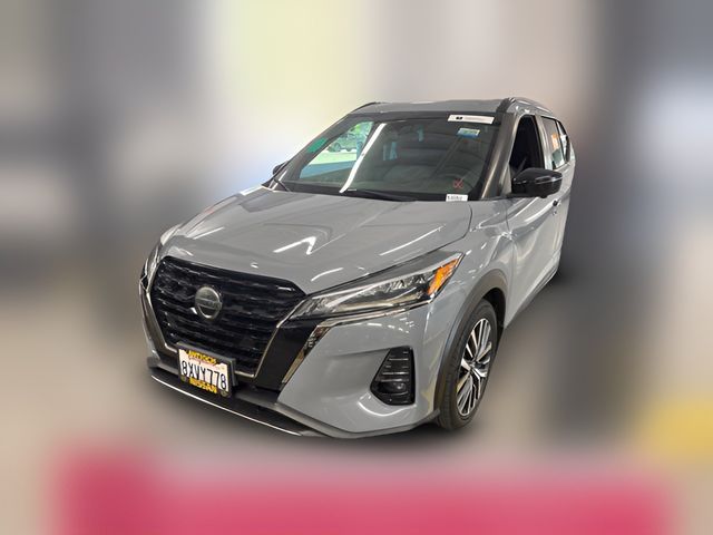 2021 Nissan Kicks SR