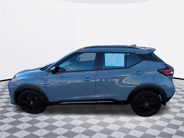 2021 Nissan Kicks SR