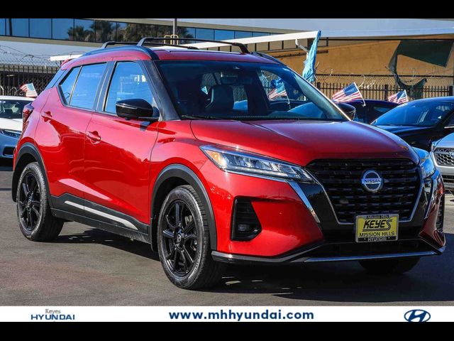 2021 Nissan Kicks SR