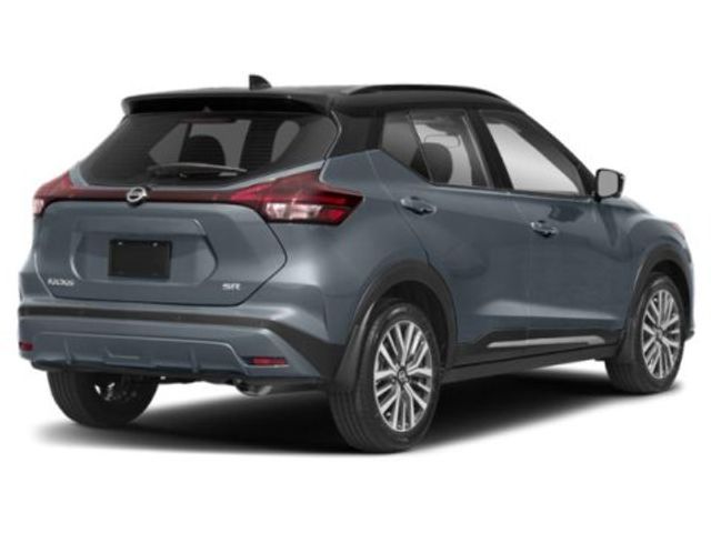 2021 Nissan Kicks SR