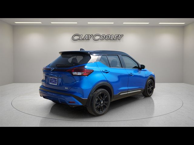 2021 Nissan Kicks SR