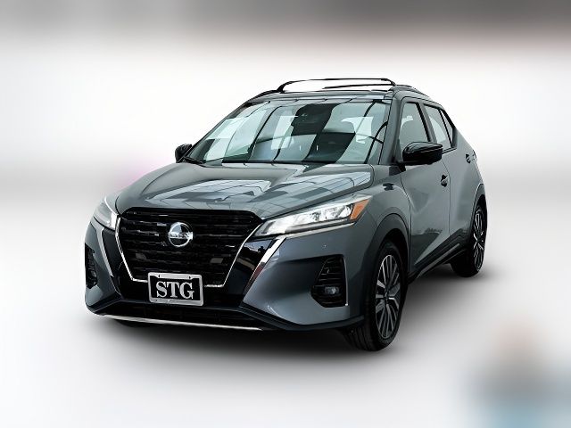 2021 Nissan Kicks SR