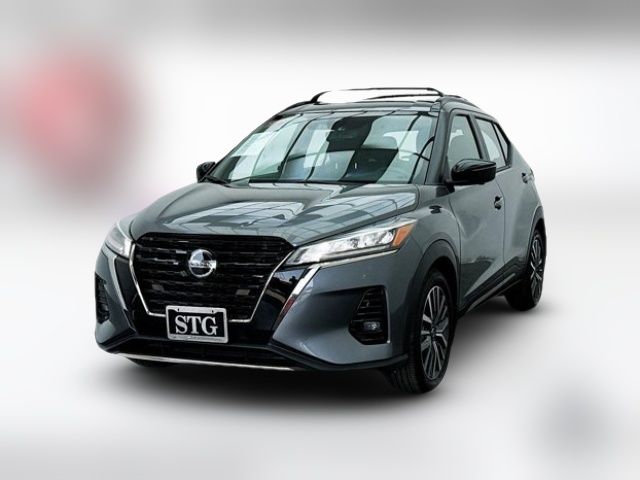 2021 Nissan Kicks SR