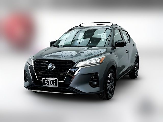 2021 Nissan Kicks SR