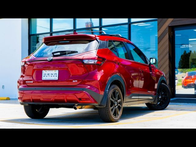 2021 Nissan Kicks SR
