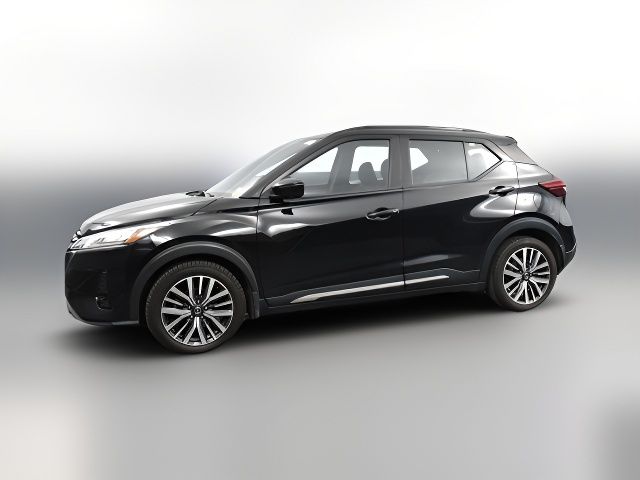 2021 Nissan Kicks SR