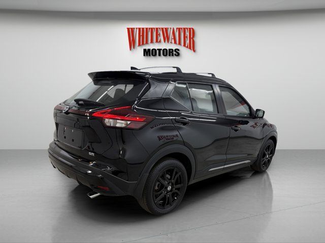 2021 Nissan Kicks SR