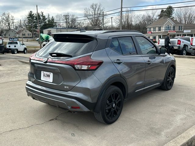 2021 Nissan Kicks SR